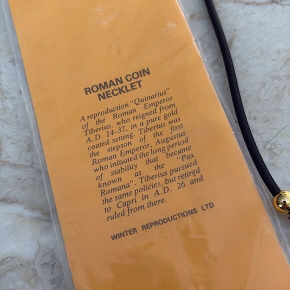 Roman Coin Necklace Reproduction Quinarius Tiberius Emperor Pure Gold Coated - Picture 6 of 6